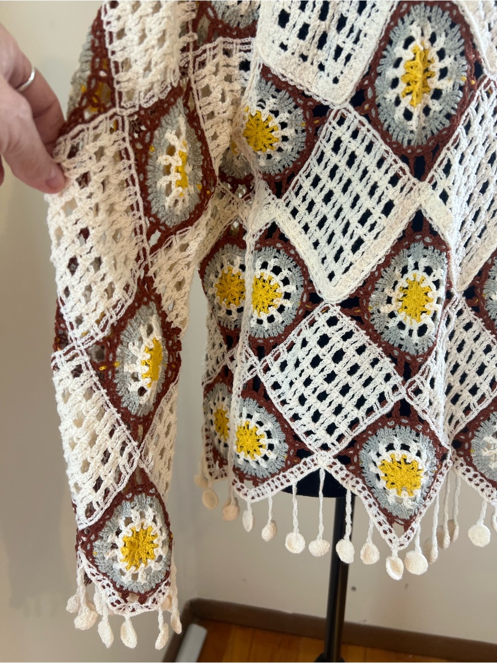 POL Crochet Openwork Sweater in White, Yellow & Brown - Picture 2 of 6